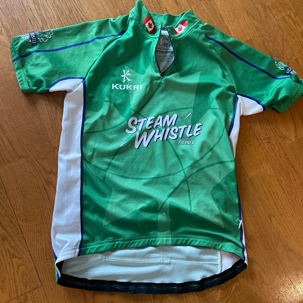 Steam Whistle biking jersey. Medium